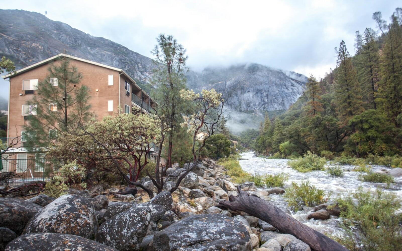Hotels Between San Francisco And Yosemite Yosemite Overnight Tour from San Francisco with a Stay at the View