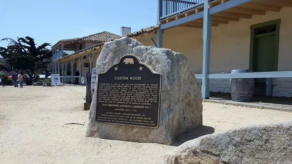 sign at the entrance of Historical Center in Monterey