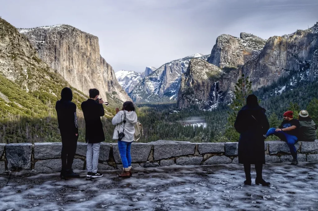 tunnel view on yosemite valley during winter