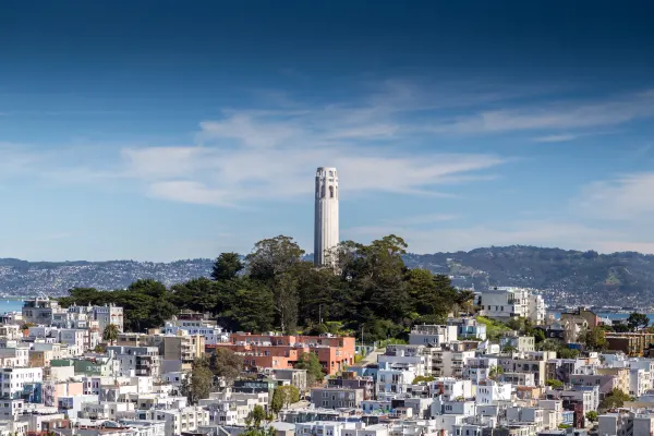 A tall tower at the top of Telegraph Hill.