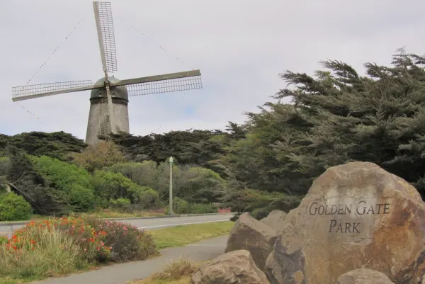 wind mill in the golden gate park