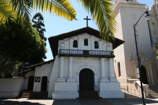 Misión San Francisco de Asís exterior