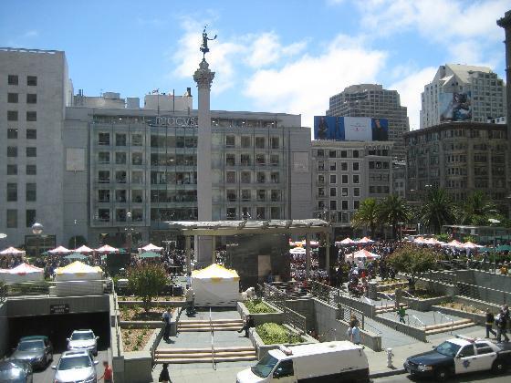union square shopping center