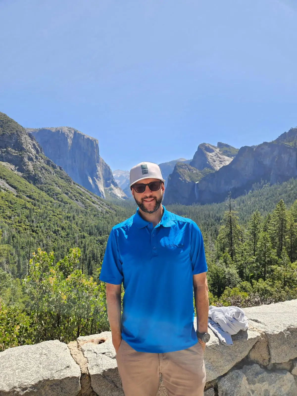 Dustin, tour guide.